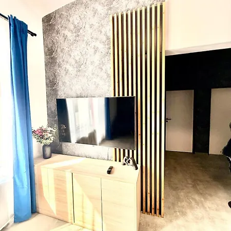 Apartamento 1 *